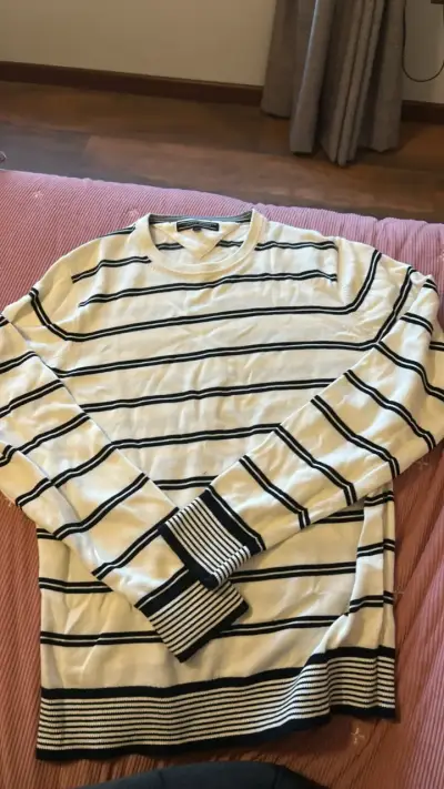 Suéter Tommy Hilfiger - miniatura 1