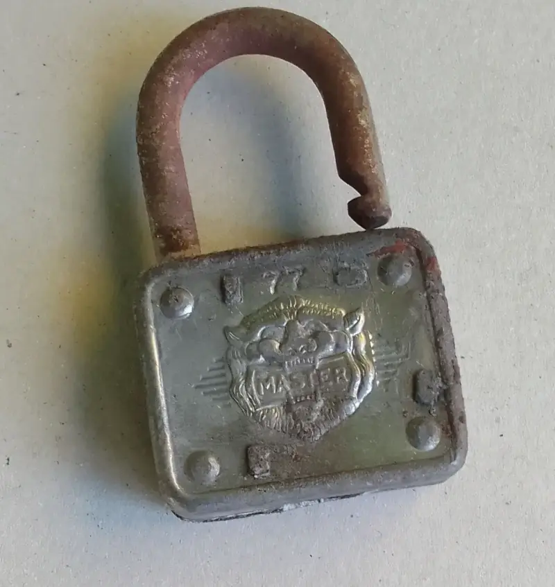 Candado antiguo Master sin llaves 1950 - 1