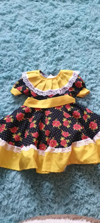 Vestido infantil de cueca floral con encaje - miniatura 3