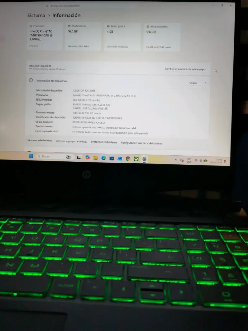 Notebook HP con teclado retroiluminado - 4