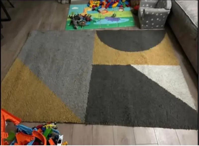 Alfombra moderna con diseño geométrico - 2