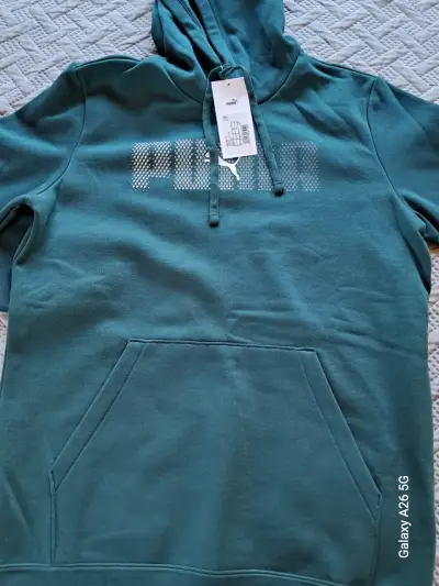 Polerón Puma verde con logo - miniatura 2