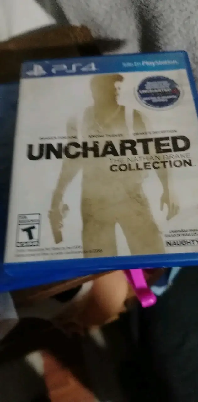 Consola Sony PlayStation 4 en buen estado - 4