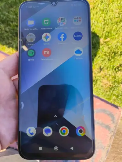Smartphone Xiaomi Poco C85 256 GB + 8 de ram - miniatura 1