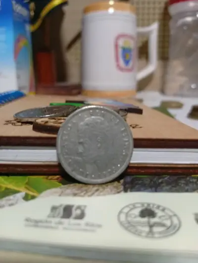 Moneda antigua de colección - miniatura 1