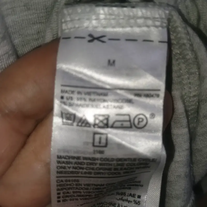 Blusa gris manga larga Old Navy - 5