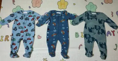 Pijama de bebé talla 6 meses, $ 2.000 c/u - miniatura 4