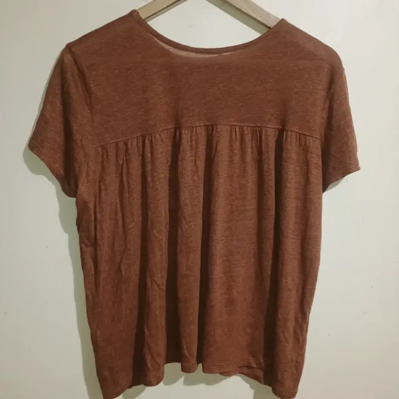 Polera marrón casual para mujer - 2