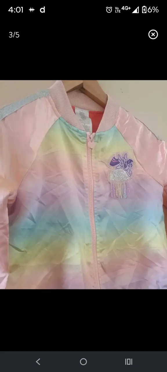 Chaqueta infantil arcoíris con unicornio - 3