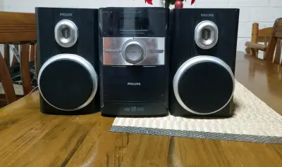 Sistema de sonido Philips con parlantes - miniatura 1