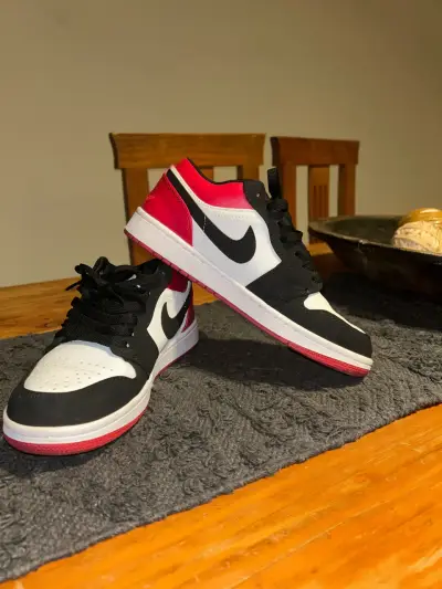 Air Jordan 1 Low talla 8us - miniatura 1