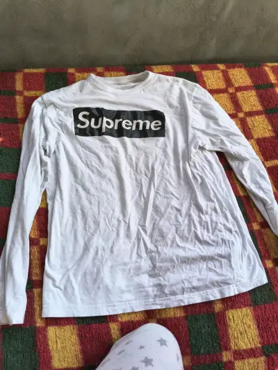 Polera Supreme blanca de manga larga - miniatura 1