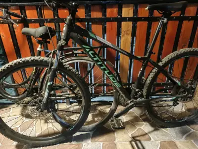 Bicicleta de montaña Altitude negra - miniatura 1