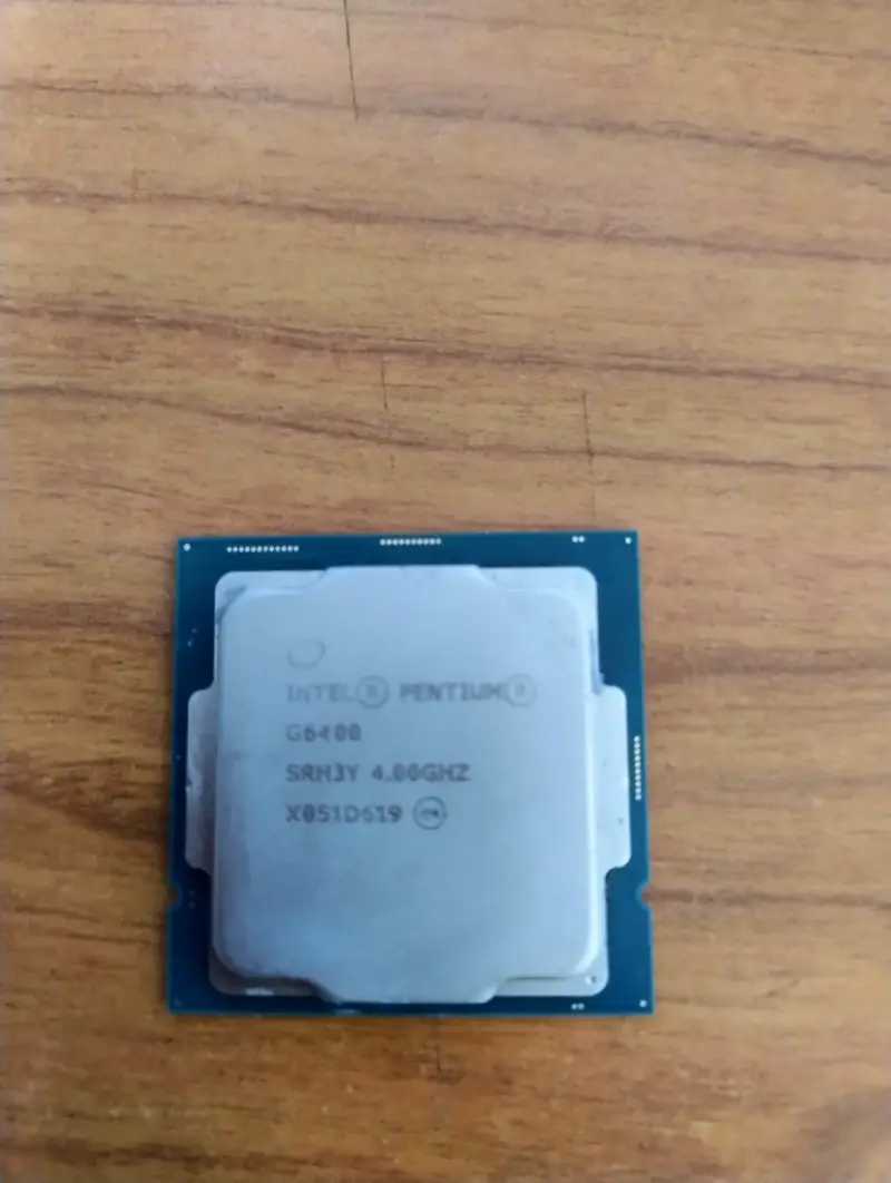 Procesador Intel Pentium G6400 4.00GHz - 1