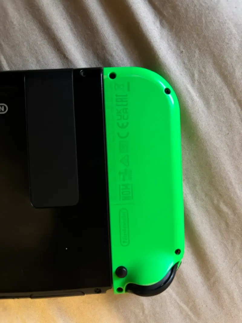 Consola Nintendo Switch con accesorios - 4