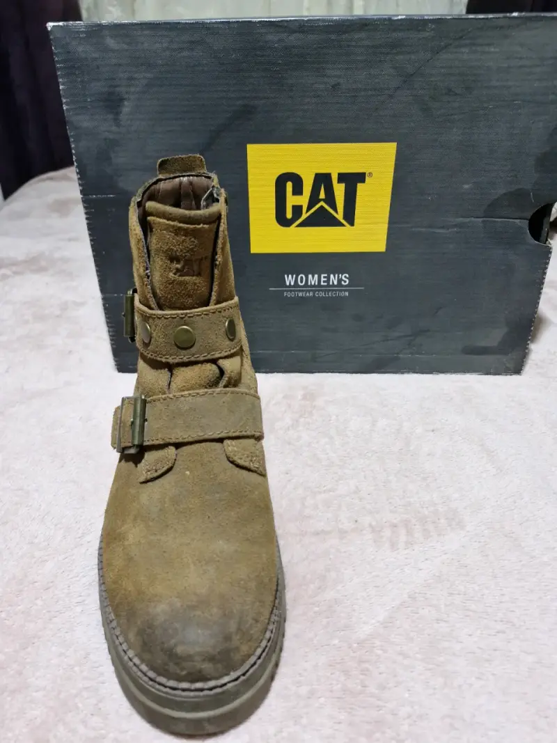 Botas Caterpillar de cuero marrón - 3