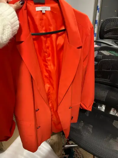 Blazer rojo marca Cyan talla S - miniatura 3