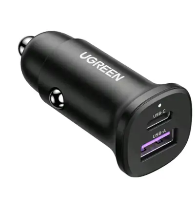 Cargador de auto UGREEN USB-C y USB-A - miniatura 1