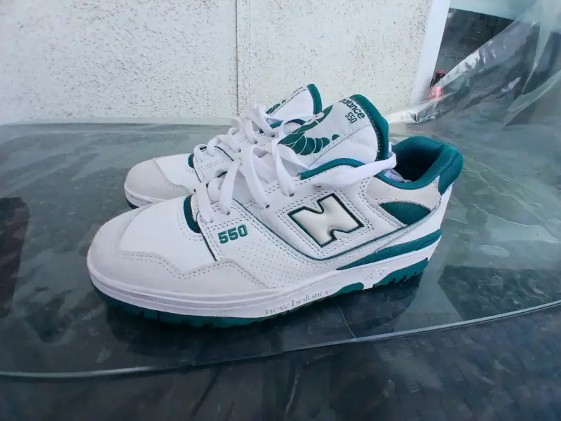 Zapatillas deportivas New Balance blancas y verdes - 5