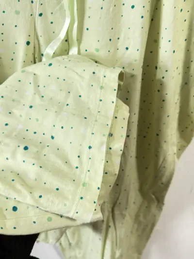 Pantalones pijama verde claro con puntos - miniatura 3