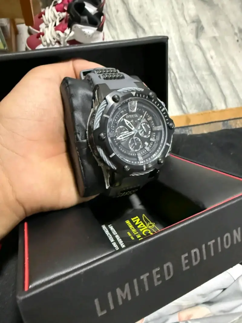 Reloj Invicta edición limitada - 1