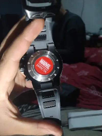 Reloj Invicta edición limitada - miniatura 3