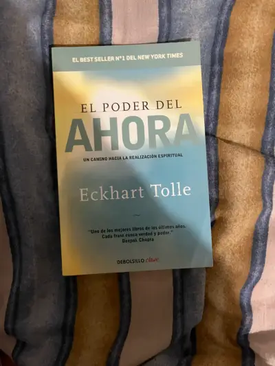 Libro 'El Poder del Ahora' de Eckhart Tolle - miniatura 1