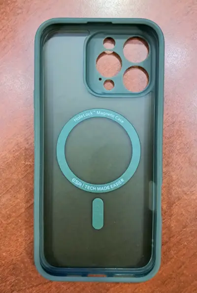 Funda verde ESR para iPhone - miniatura 2