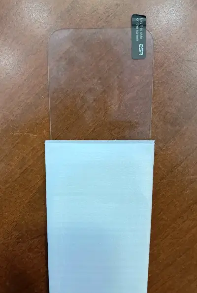Funda verde ESR para iPhone - miniatura 5