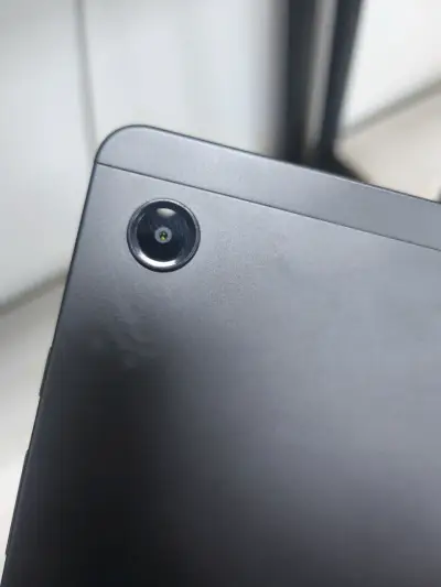 Tablet de pantalla táctil negra - miniatura 3