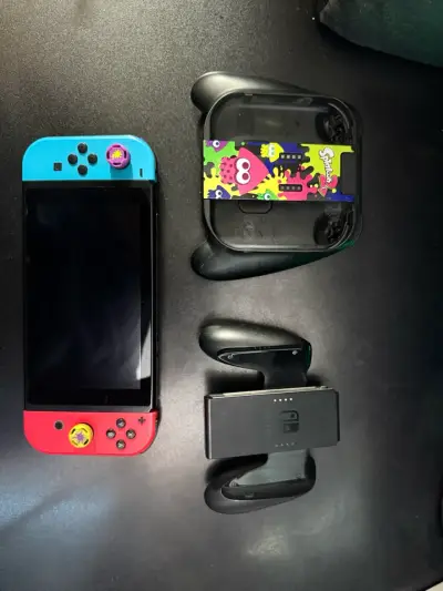 Nintendo Switch V1 Hackeable + Accesorios + Estuch - miniatura 1