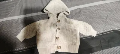Ropa de bebe - miniatura 1