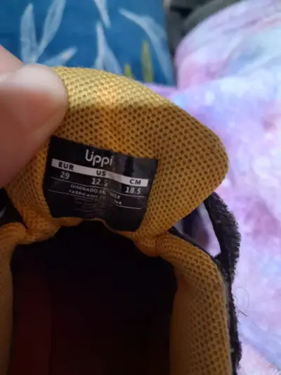 Zapatillas infantiles lippi gris y amarillo - miniatura 2