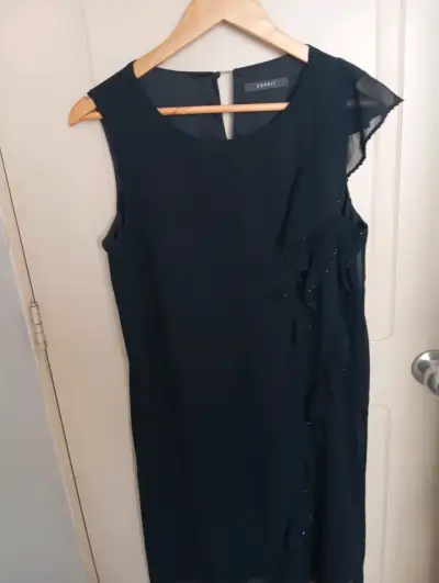 Vestido negro elegante Esprit - miniatura 1