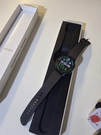 Samsung Galaxy Watch 6 negro - miniatura 1