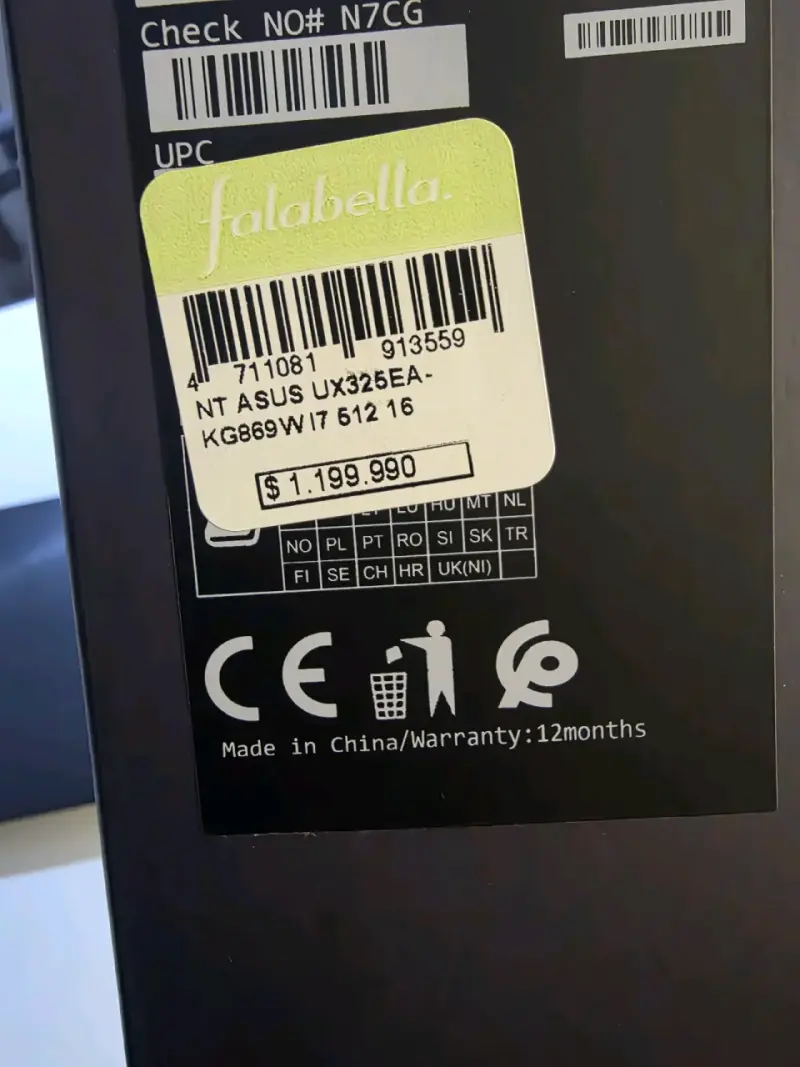 Laptop ASUS ZenBook con caja original - 2