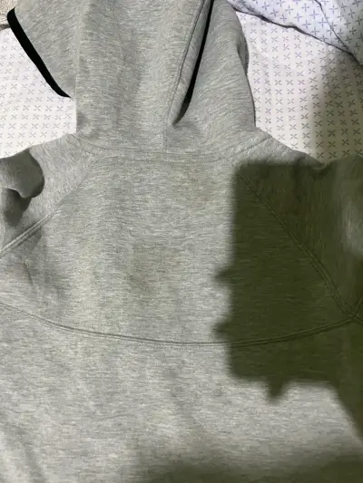Polerón Nike gris con capucha - miniatura 5