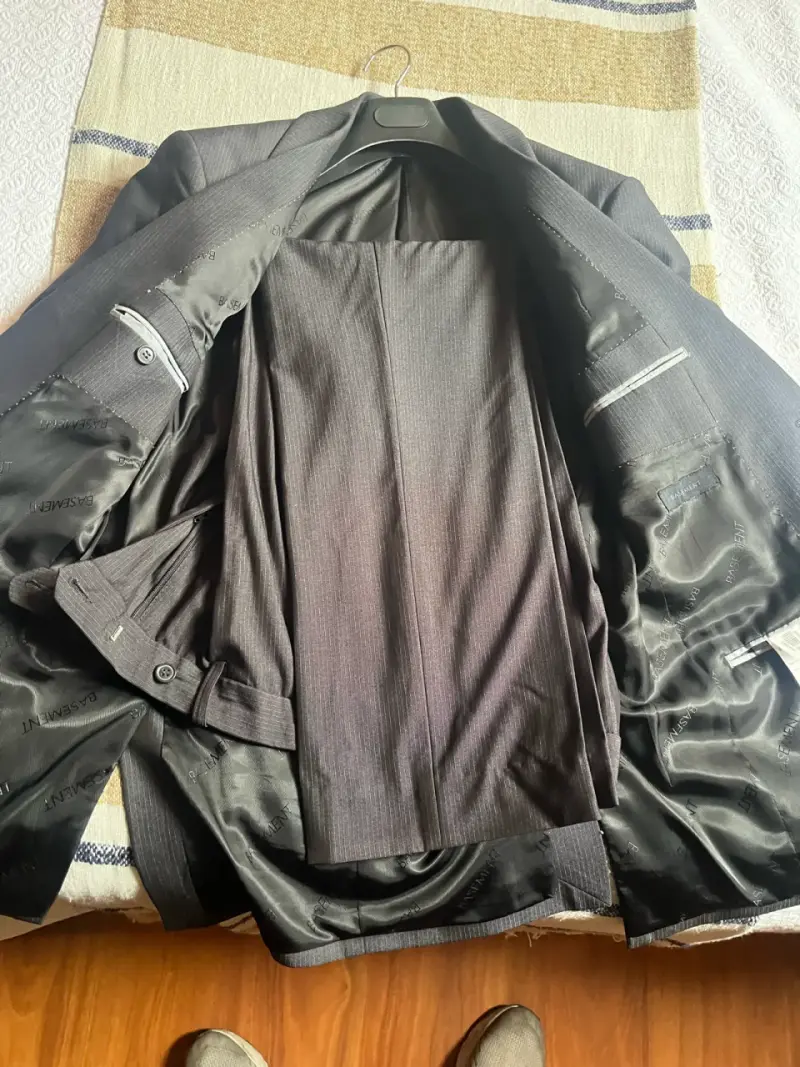 Traje formal gris para hombre - 3