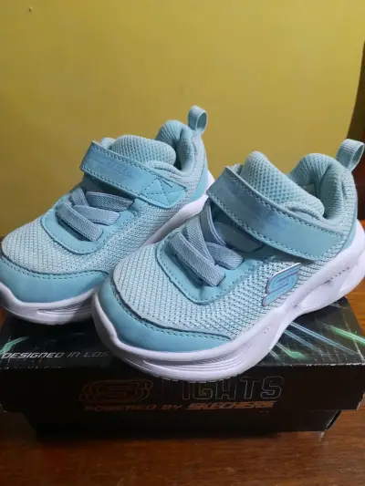 Zapatillas Skechers S Lights celestes para niños - miniatura 2