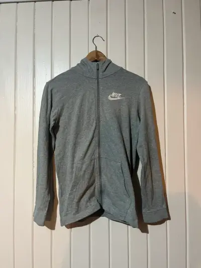 Polerón Nike gris con cierre - miniatura 1