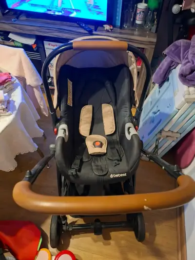 Coche de bebé Bebesit con capota beige - miniatura 4