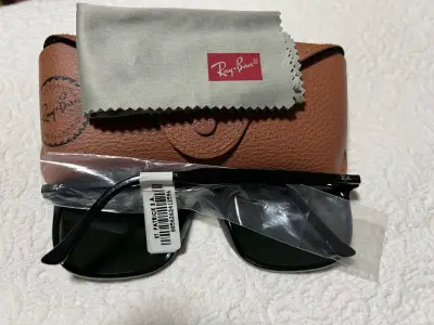 Gafas de sol Ray-Ban negras con estuche - miniatura 4