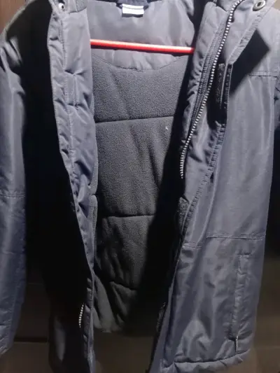 Chaqueta azul con capucha para niño - miniatura 3