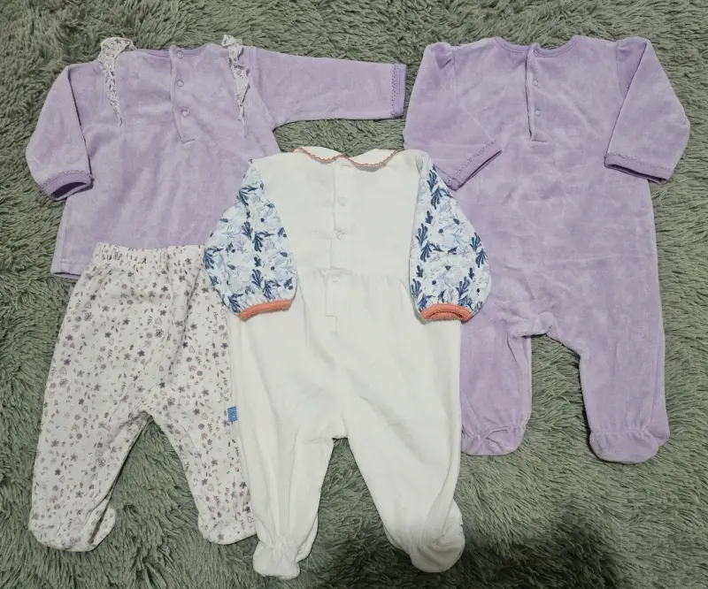 Conjunto de ropa para bebé niña - 2