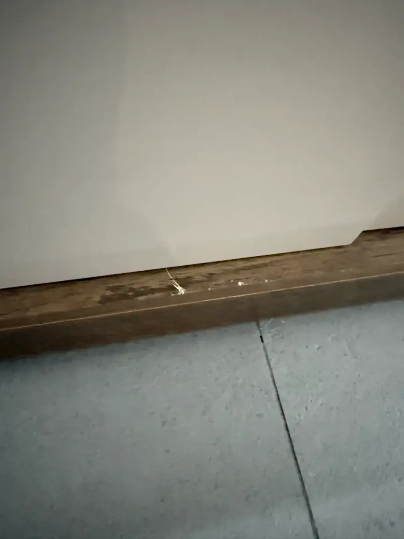Mueble de TV de madera con diseño moderno - 3