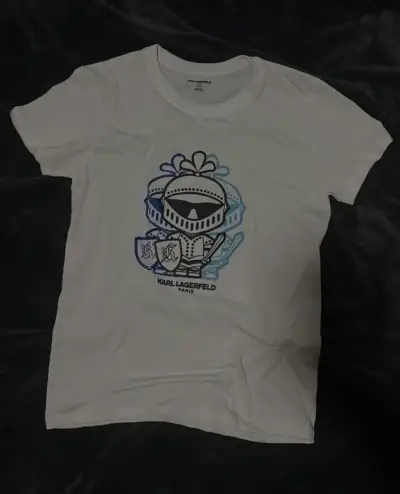 Polera negra Hugo Boss con logo - miniatura 2