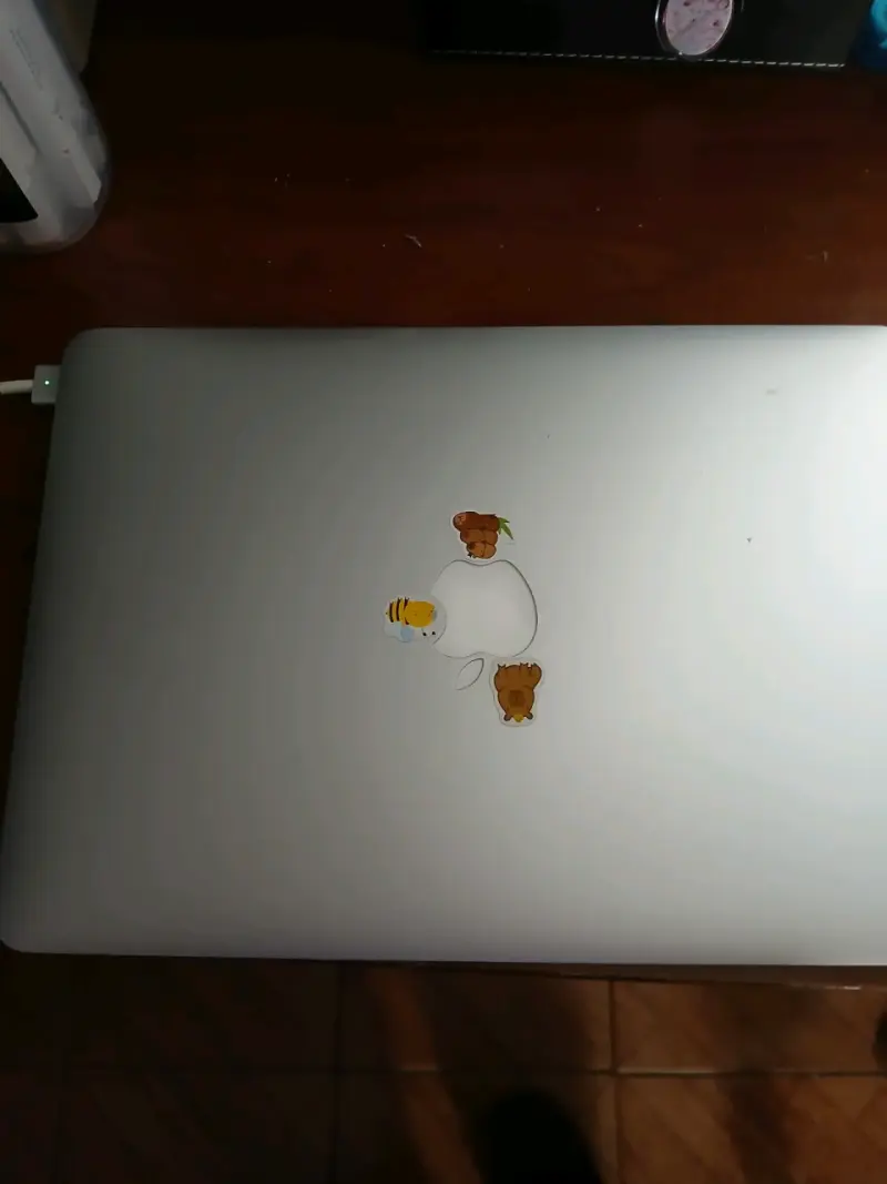MacBook Air 13 pulgadas 2017 con macOS Monterey - 4