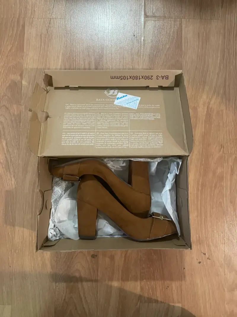 Zapatos de tacón marrones con hebilla - 3