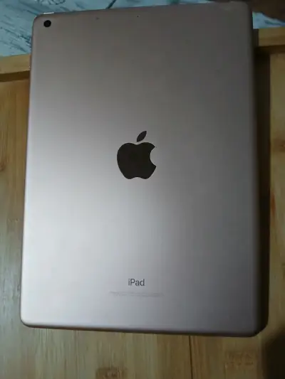 Ipad 6ta generación 128 Gb - miniatura 3