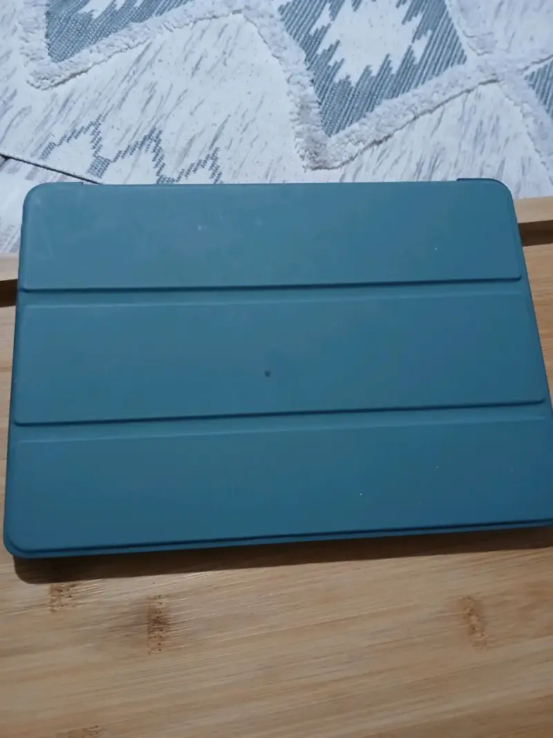 Ipad 5ta generación con funda protectora - 4